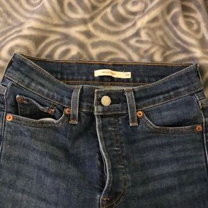 Distressed-Bottom Levi Jeans barely worn